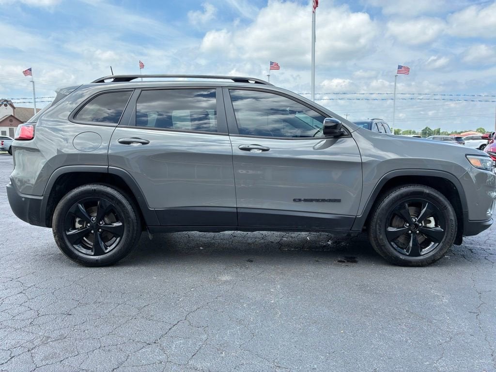 2023 Jeep Cherokee Altitude Lux