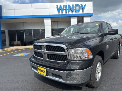 2024 RAM 1500 Classic SLT