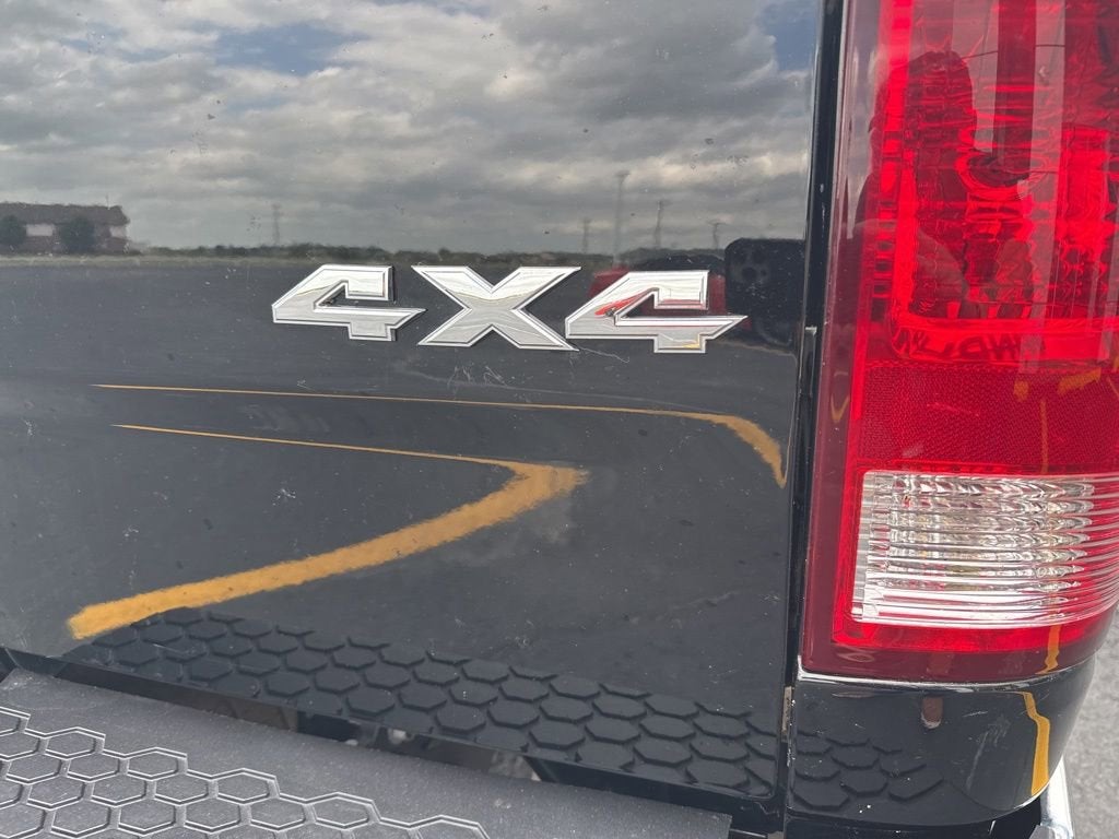 2024 RAM 1500 Classic SLT