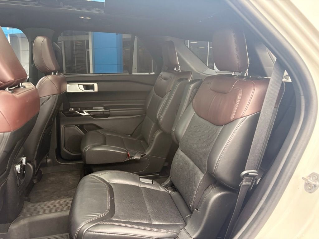 2022 Ford Explorer Platinum