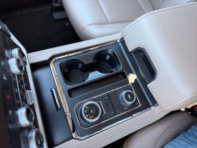 2024 Ford Expedition Max XLT