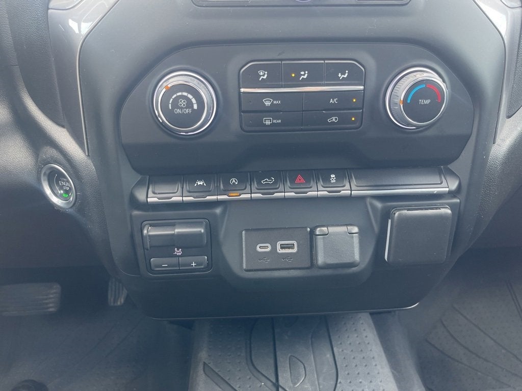 2023 Chevrolet Silverado 1500 Custom