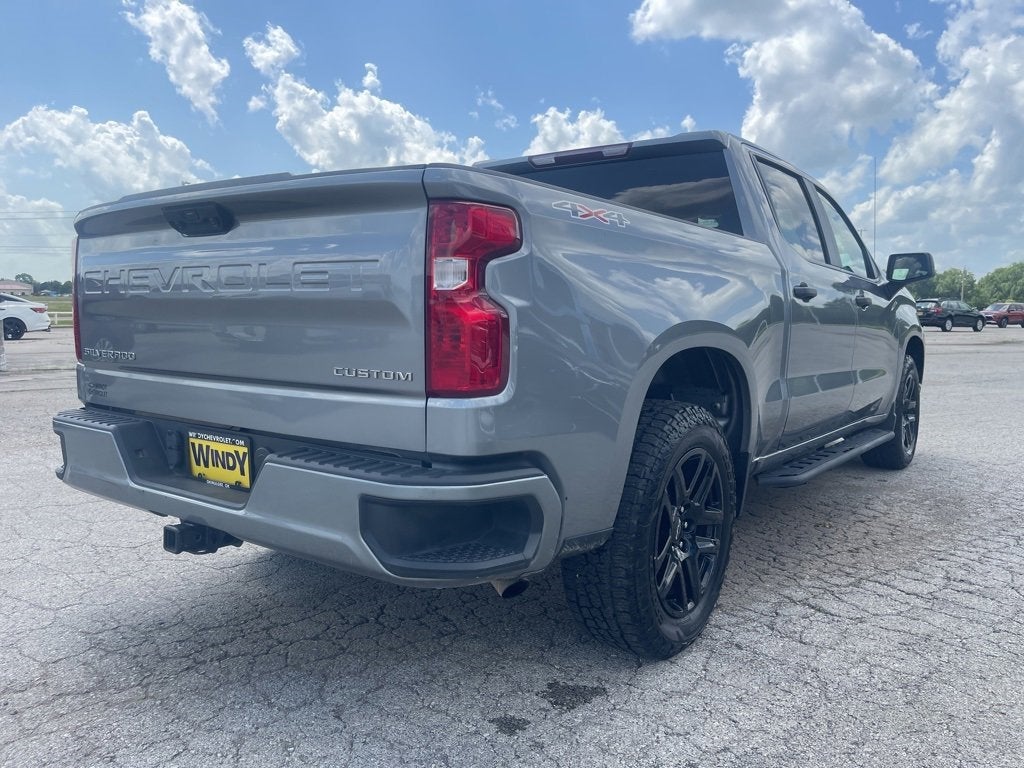 2023 Chevrolet Silverado 1500 Custom