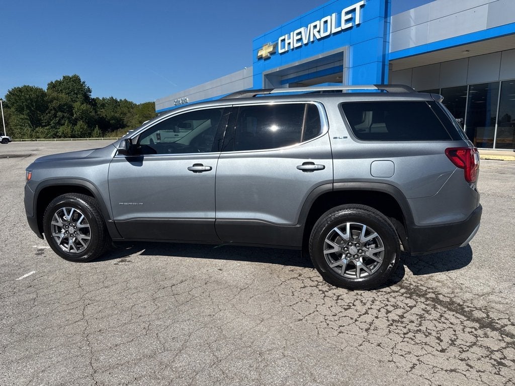 2022 GMC Acadia SLE