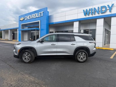 2025 Chevrolet Traverse LT