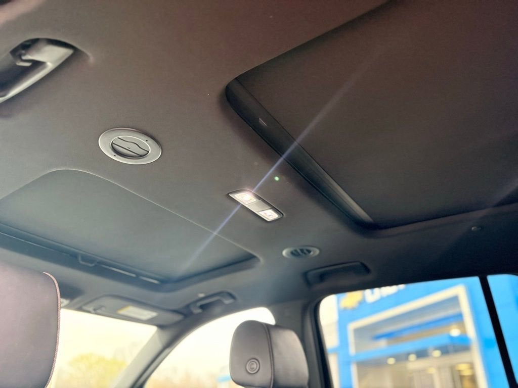 2023 Chevrolet Traverse High Country