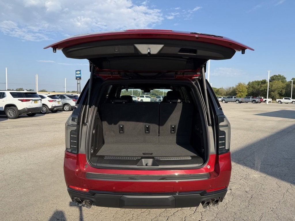 2025 Chevrolet Tahoe RST