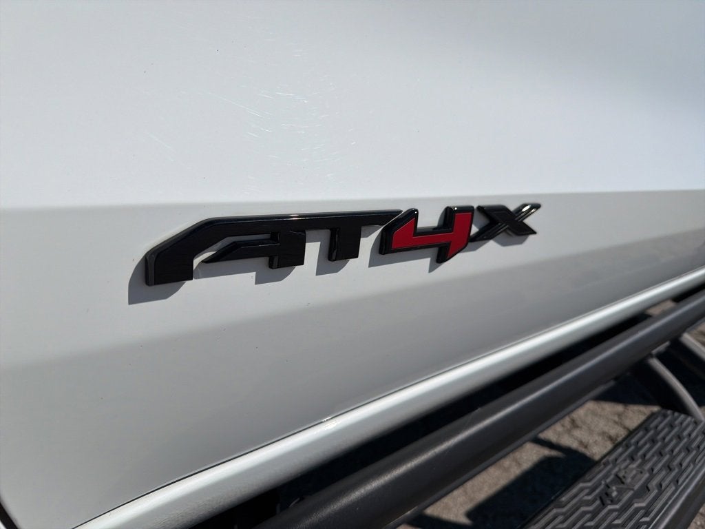 2024 GMC Canyon AT4X