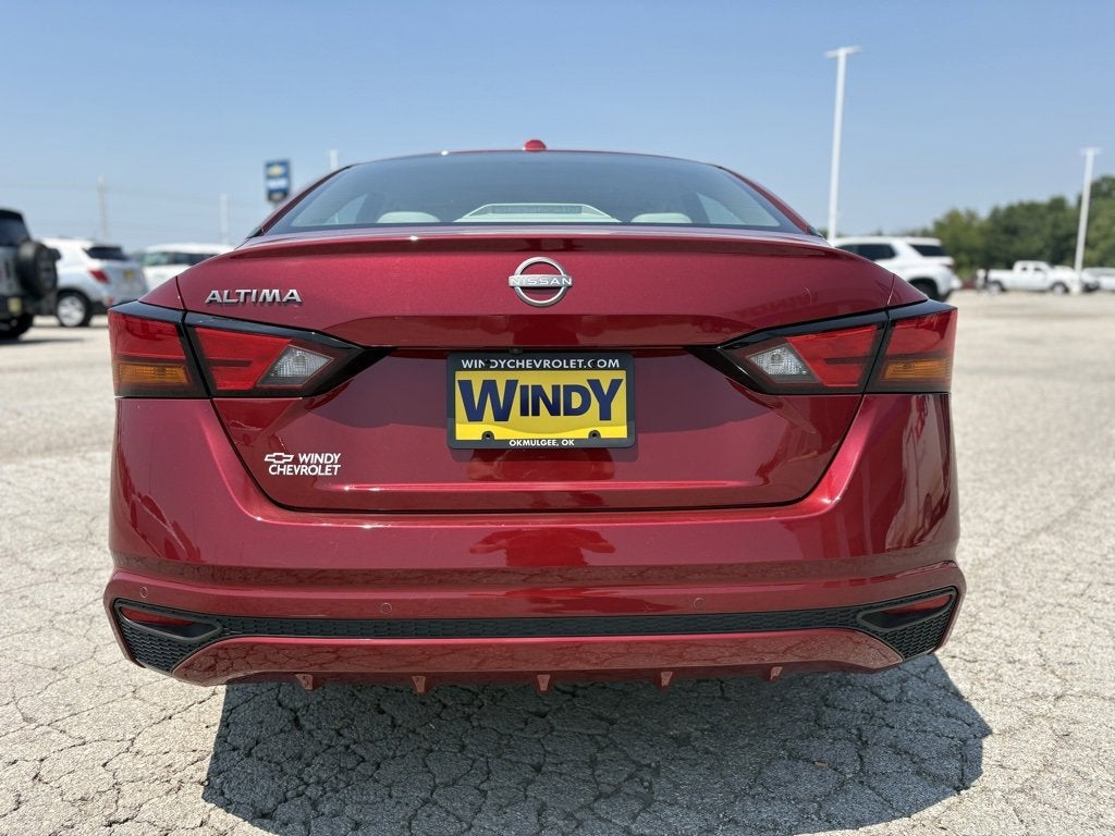 2025 Nissan Altima SV