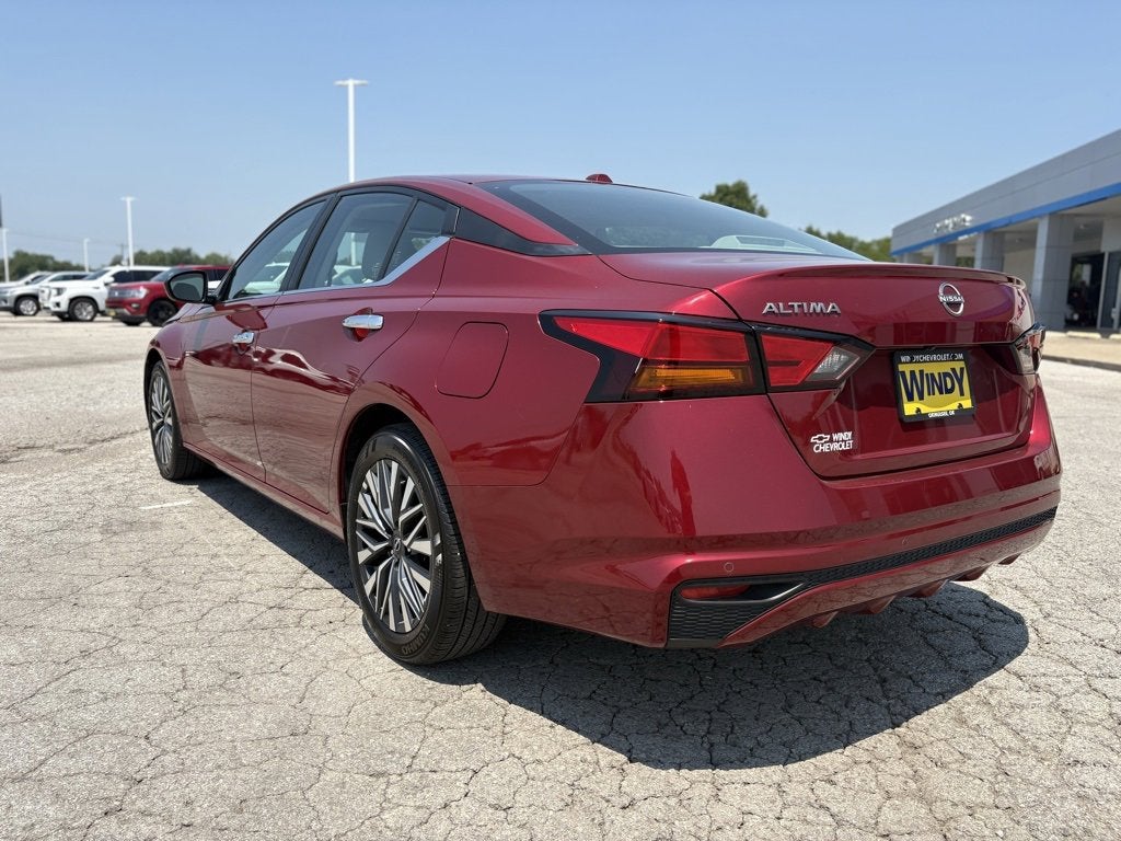 2025 Nissan Altima SV