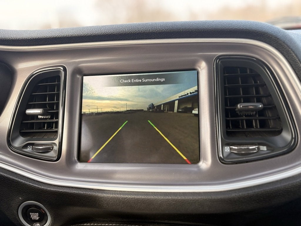 2022 Dodge Challenger SXT