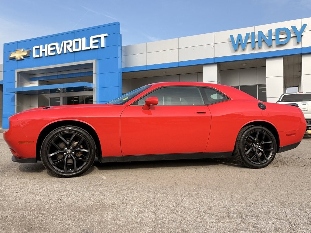 2022 Dodge Challenger SXT