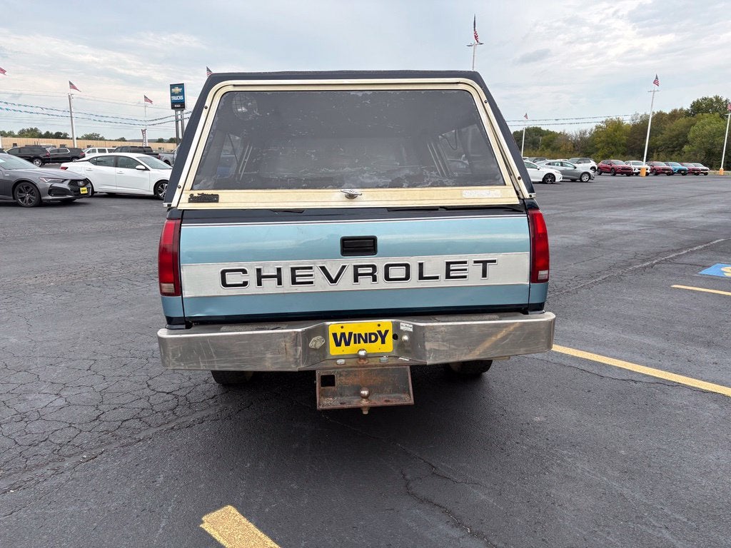 1989 Chevrolet 3/4 Ton Pickups Base