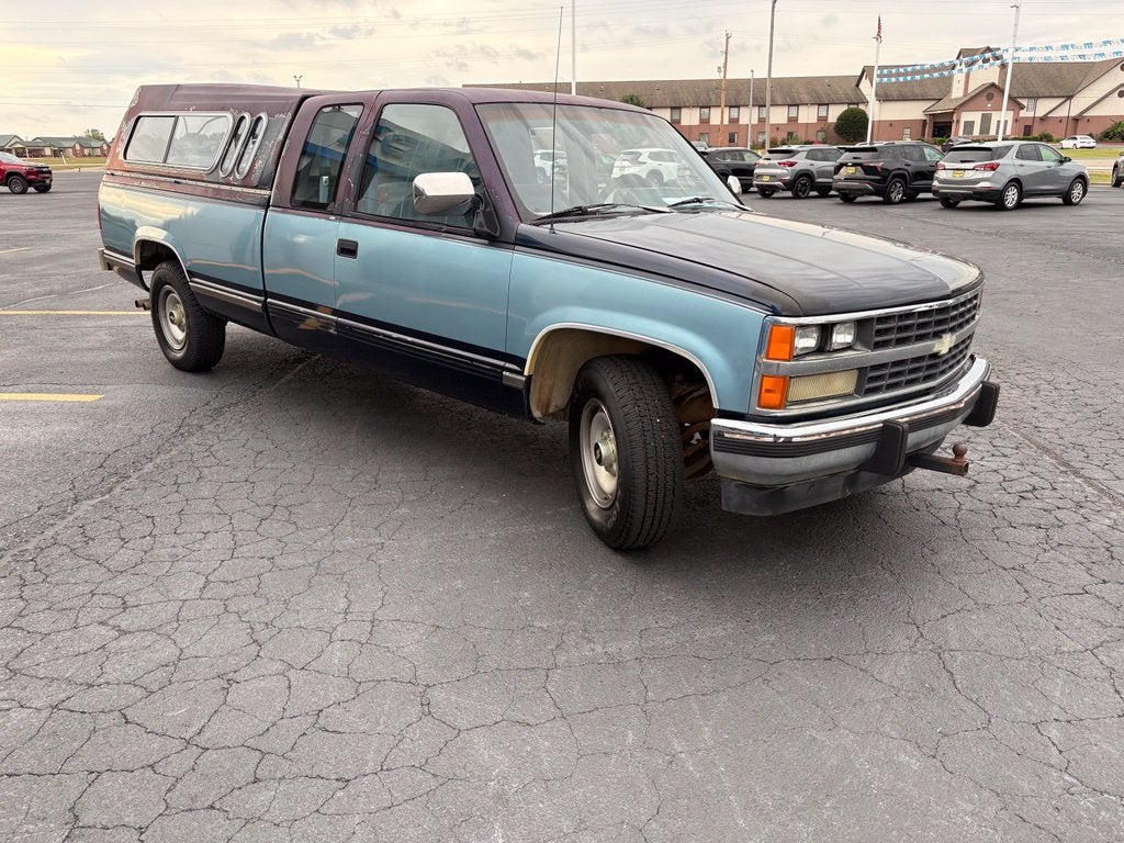 1989 Chevrolet 3/4 Ton Pickups Base