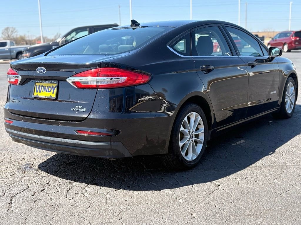 2019 Ford Fusion Hybrid SE