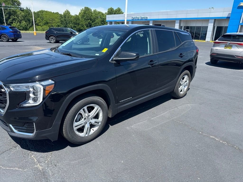 2024 GMC Terrain SLE