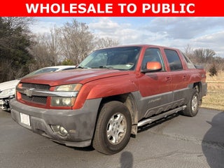2003 Chevrolet Avalanche Base