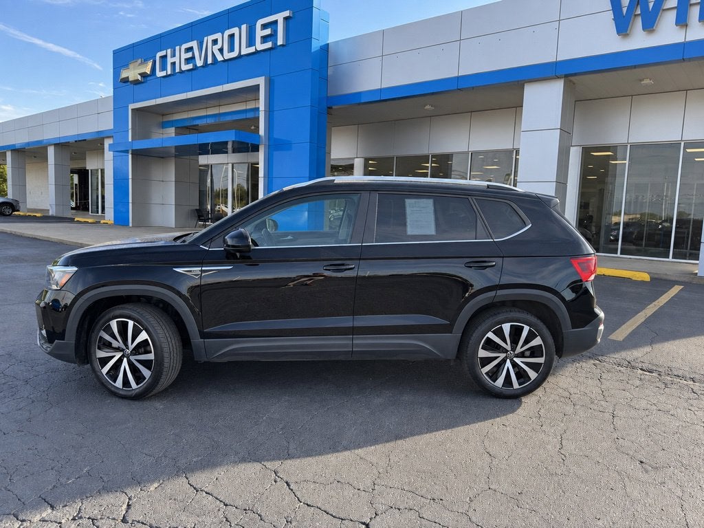 2024 Volkswagen Taos SE