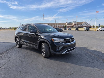 2024 Volkswagen Taos SE