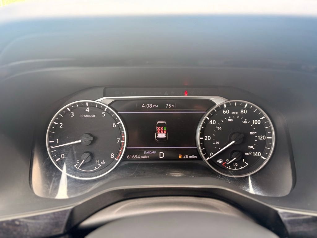 2022 Nissan Pathfinder SV