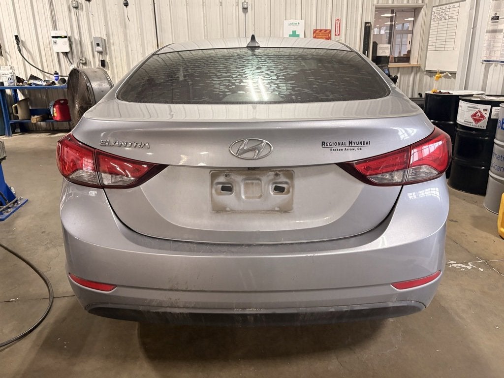 2015 Hyundai Elantra SE