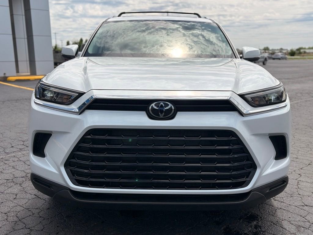 2026 Toyota Grand Highlander LE