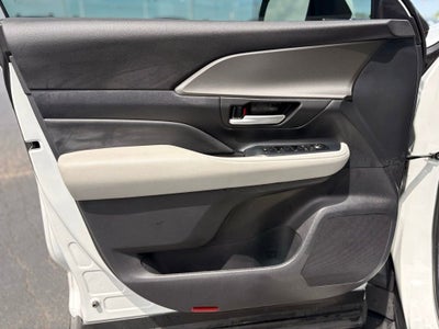 2026 Toyota Grand Highlander LE