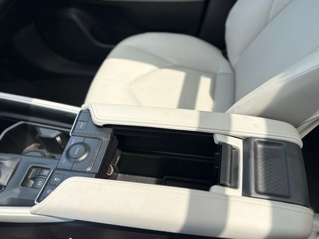 2026 Toyota Grand Highlander LE
