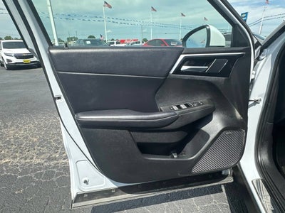 2025 Mitsubishi Outlander SE