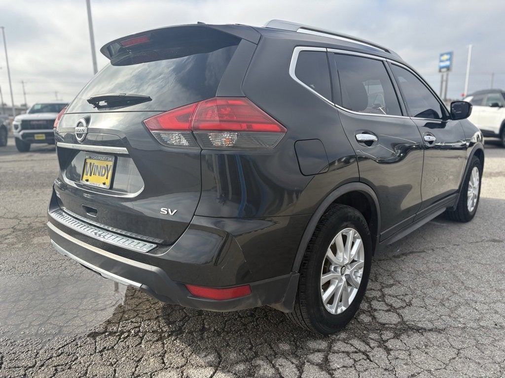 2017 Nissan Rogue SV