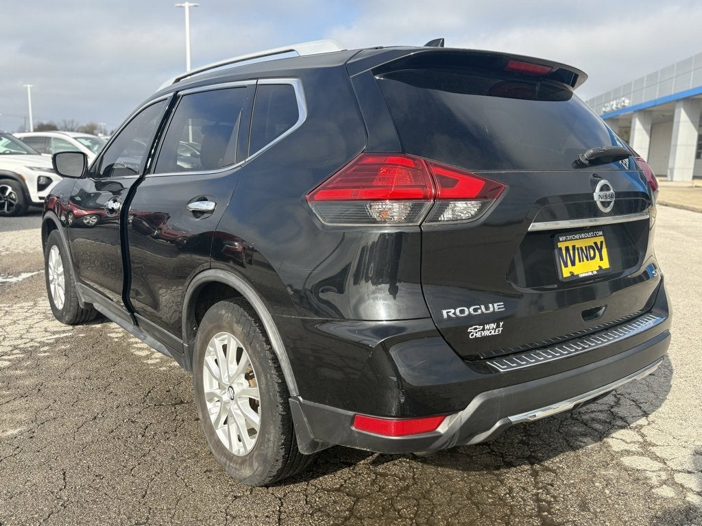 2017 Nissan Rogue SV