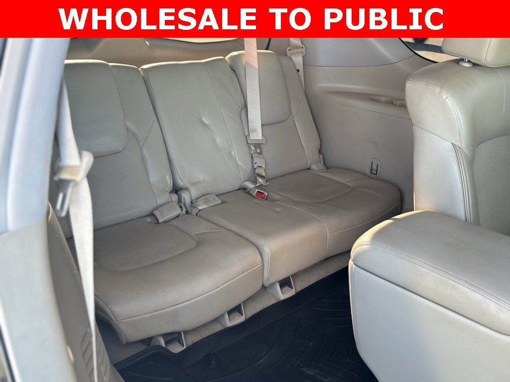 2016 INFINITI QX80 Base