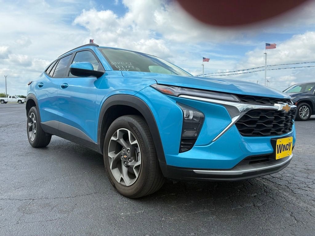 2025 Chevrolet Trax LT