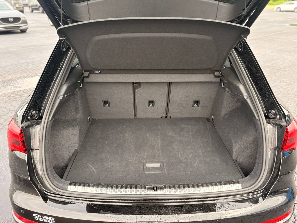 2025 Audi Q3 S line Premium