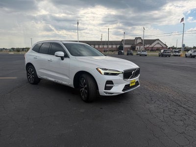 2023 Volvo XC60 Plus Bright Theme